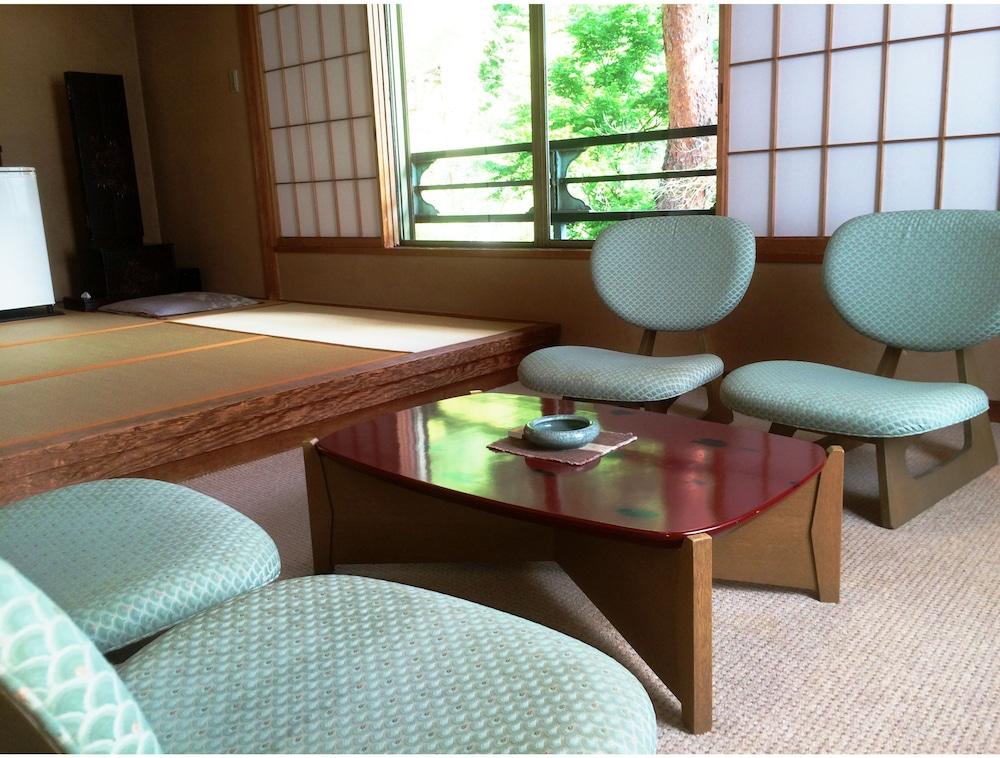 Musashino Bekkan Ryokan Hakone